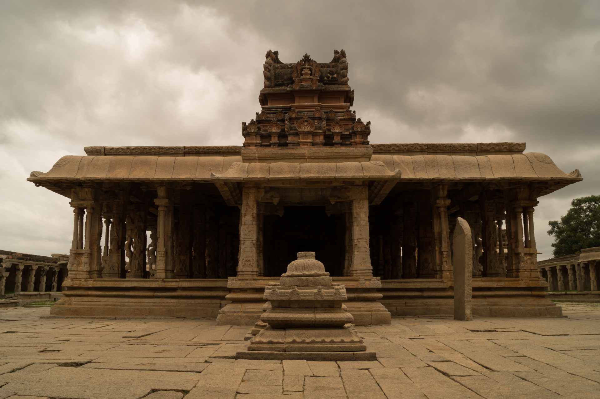 Timeless Marvels of Hampi: Echoes of an Empire
