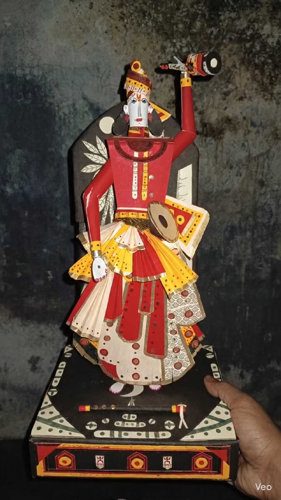 Paper craft